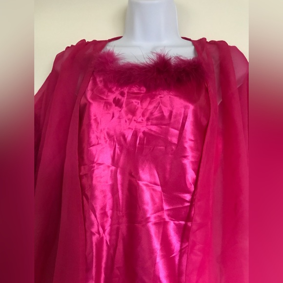 Moon Dance ,size S, 2piece Ensemble set , gown & coat , silky hot red color - Picture 4 of 16